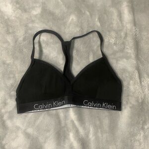(XS) Calvin Klein sports bra